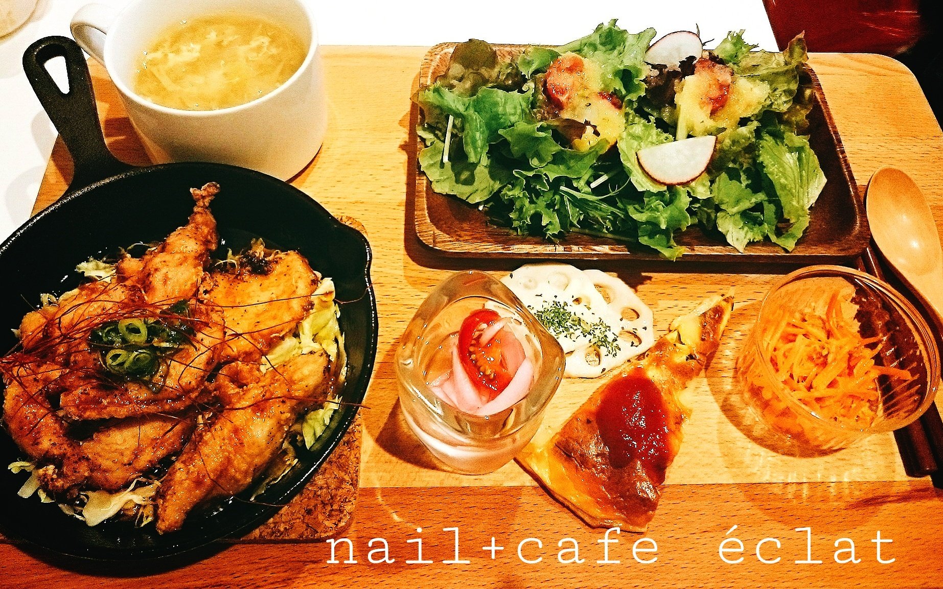 Nail Cafe Eclat 学校の運動会延期しちゃいましたね 運動会のお弁当って楽しみにしてたなぁと思いだしました 定番の大量の唐揚げと おにぎりとか 本日も美味しい唐揚げを沢山用意してお待ちしております 滋賀ランチ 滋賀カフェ