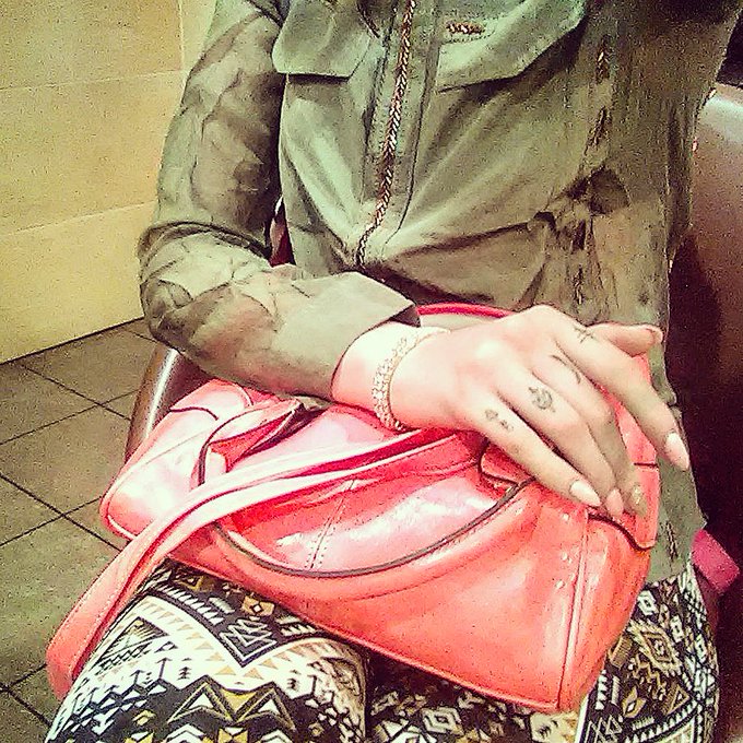 I should get paid to shop for people https://t.co/By3vWfx2zN<a href="/tag/newprofilepic"class="tags"><span>#newprofilepic</span></a>