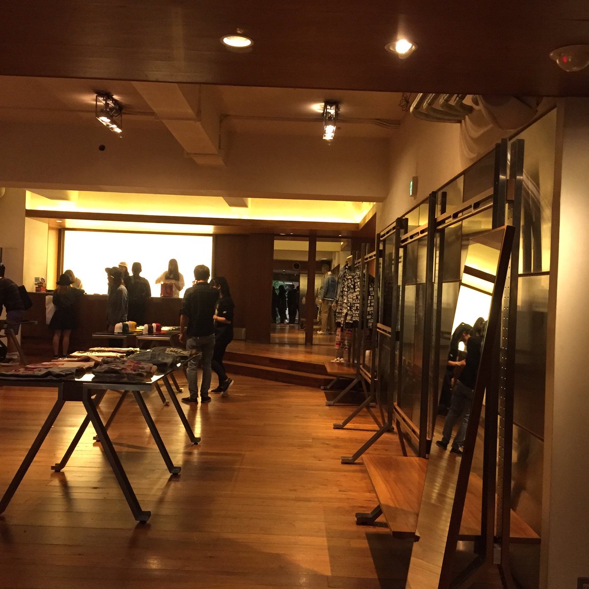 Godmeetsfashion V Twitter Hysteric Glamour渋谷店の13 30頃の在庫状況となります テキストパーカー ステッカー テキストパンツ メッシュキャップのみ在庫あり パーカーはカナダ製のシュプリームボディ T Co P2jlzkgb3j シュプリーム ヒステリック Godmeetsfashion V Twitter Hysteric Glamour渋谷店の13 30頃の在庫状況となります テキストパーカー ステッカー テキストパンツ メッシュキャップのみ在庫あり パーカーはカナダ製のシュプリームボディ T Co P2jlzkgb3j シュプリーム ヒステリック