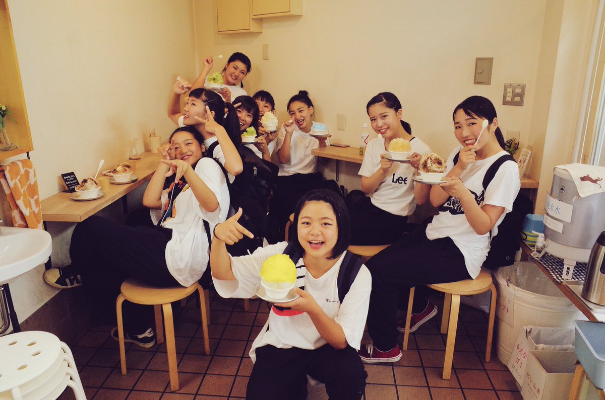 shoutenkun's tweet photo. あいにくの天気で絶望的に暇なところに救世主ありがとうございます!川高ダンス部お疲れ様!
#のぐちしょうてんいってきた
#のぐちしょうてん
#KKDC https://t.co/YACs8WCxSV