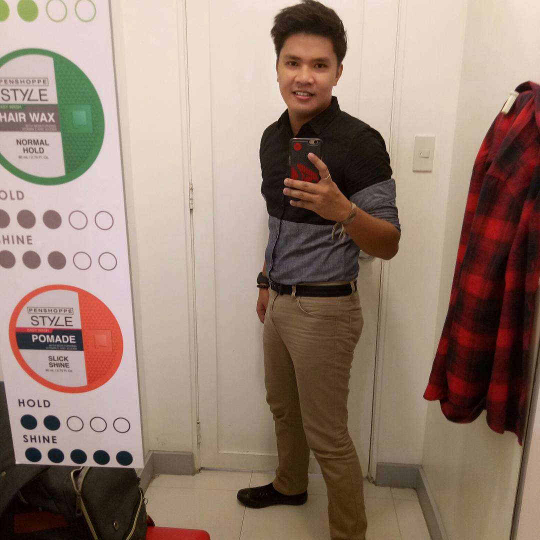 halflife_guy's tweet photo. After my Action Research Proposal Presentation... Dapat dress confidently... 😁

#MAEdEnglish
#MAeD https://t.co/u9M9lJhXTh