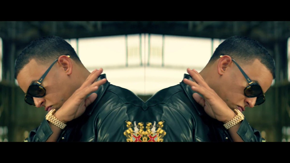 Albitaarce_'s tweet photo. Yo tengo #LaFormula #Dyarmy activo!!!! Escuchando este palo!🎶👏 @daddy_yankee https://t.co/5QDTmhir6O