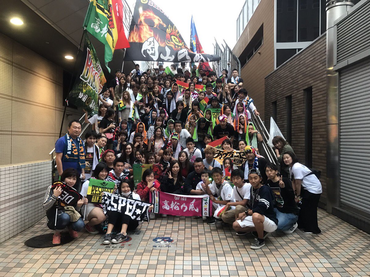 s2sk0723's tweet photo. ハンクンツアーin高松の集合写真です！
拡散お願いします😎

#ハンクン
#han_kun
#ハンクンツアーin高松
#ハンクン_集合写真
#Deep_Impact https://t.co/HqHyCoBMwm