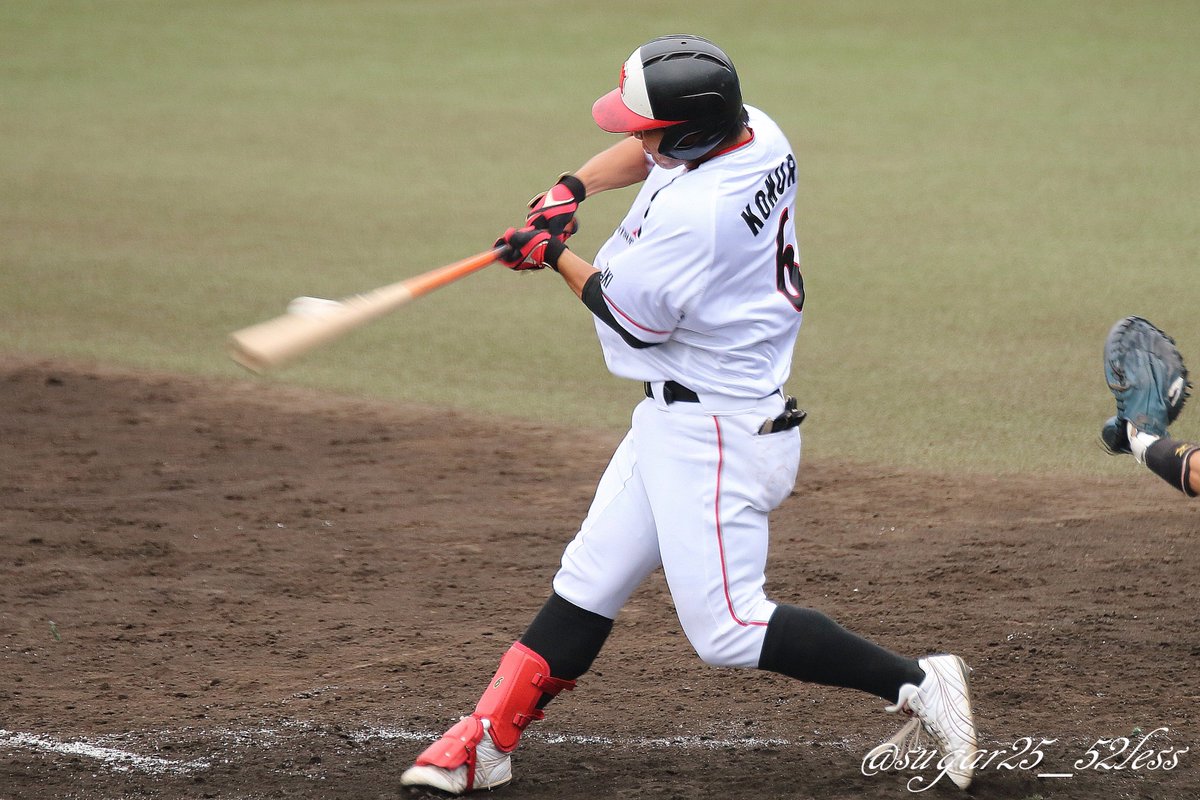 いず様 در توییتر そしてついに見つけた これがバットにボールがあたる瞬間や たぶん三菱自動車岡崎の小室っていう選手です ありがとう