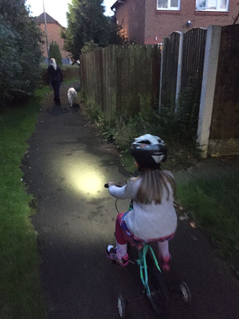 Tameside_Cycle tweet picture