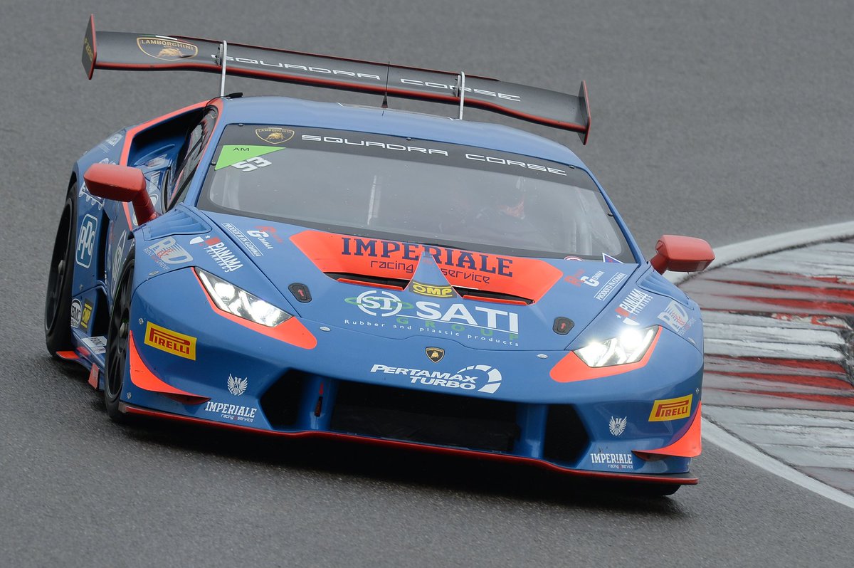 Good morning from <a href="/nuerburgring/">Nürburgring</a> 
<a href="/SuperTrofeo/">SuperTrofeo</a> <a href="/imperialeracing/">Imperiale Racing</a> 
5°C this morning but sun in the sky ☀
Quali on track at 10:45