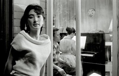 씨네21 선정, 최고의 한국영화 여성캐릭터 공동1위 <친절한 금자씨> 이영애, <마더> 김혜자 3위 <밀양> 전도연 4위 <하녀> 이은심Translate post