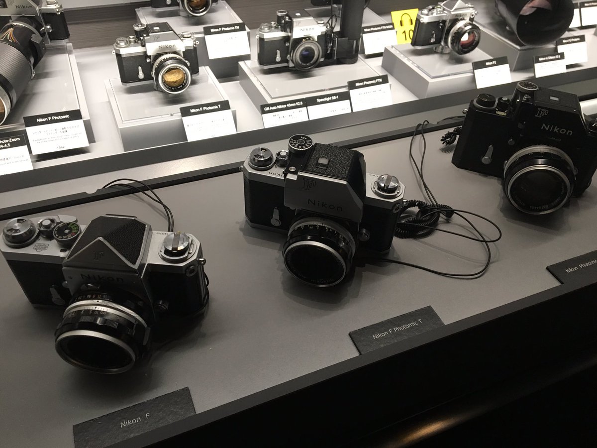 ぺんごっち En Twitter 休日出勤 品川駅から通勤途中にあるニコンミュージアムに久々の寄ってみた デビッド ダグラス ダンカンの展示会やっていた 他に往年のフィルムカメラが弄くれるようになったのが嬉しい ニコンミュージアム ダンカン