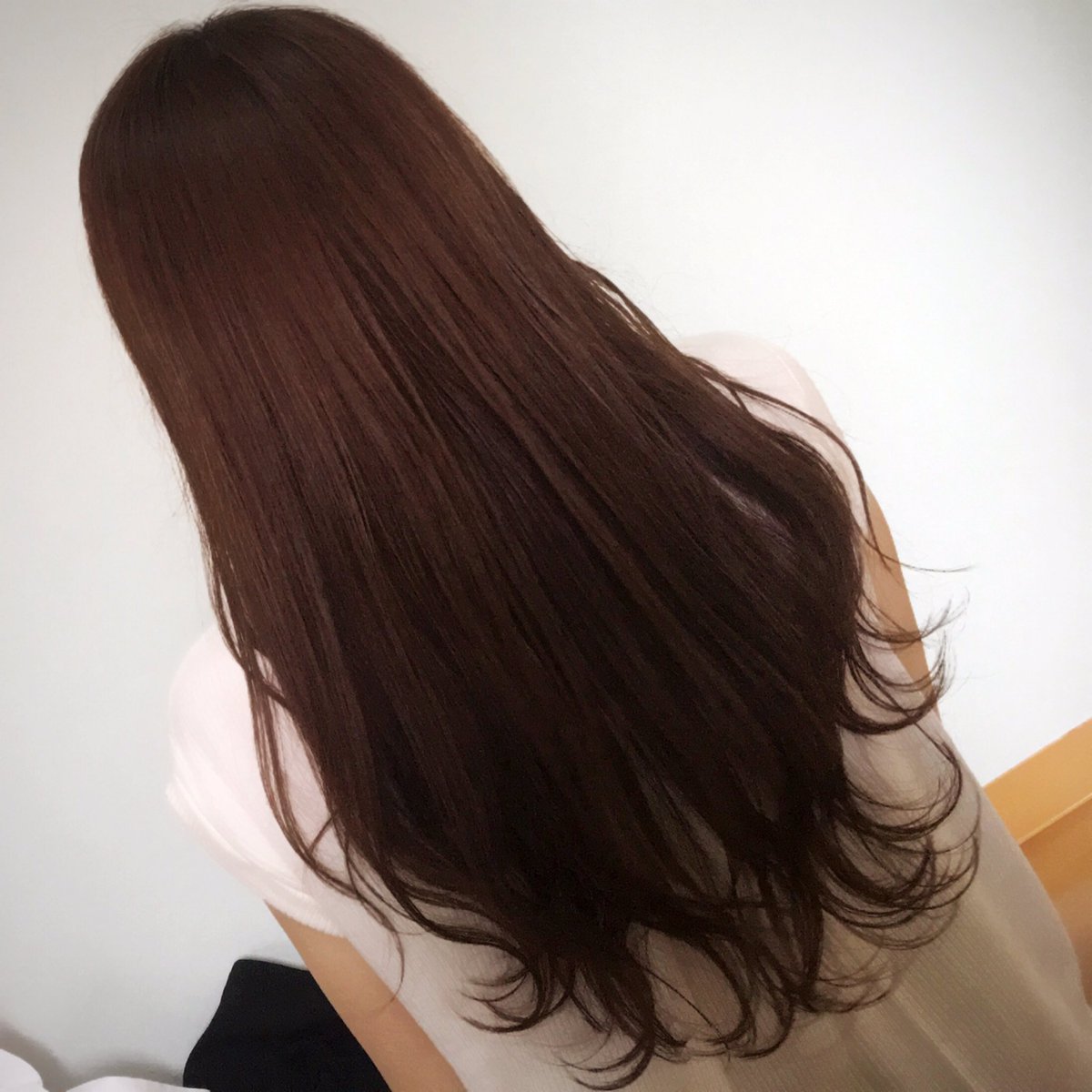 ある氏 とりあえず毛先遊ばせとけばやってる感が出る 毎朝やってる巻き方なんですがめちゃめちゃ早く出来るやり方 ちょい長めのボブの人とかが同じようにやるとまた違う雰囲気になります ある氏 とりあえず毛先遊ばせとけばやってる感が出る 毎朝やってる巻き方なんですがめちゃめちゃ早く出来るやり方 ちょい長めのボブの人とかが同じようにやるとまた違う雰囲気になります
