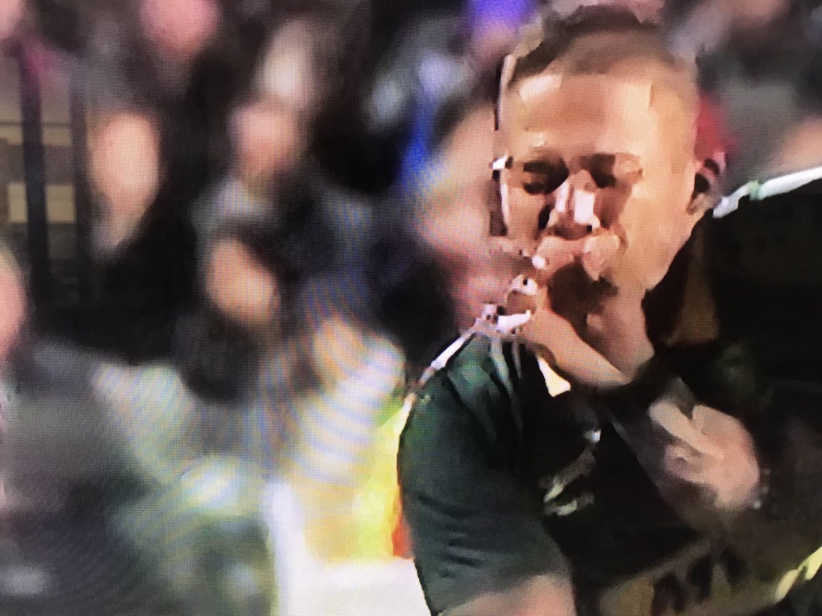 E816's tweet photo. How Jantjies has played the entire game. #ssrugby #NZLvRSA https://t.co/6KP0m3hHCd