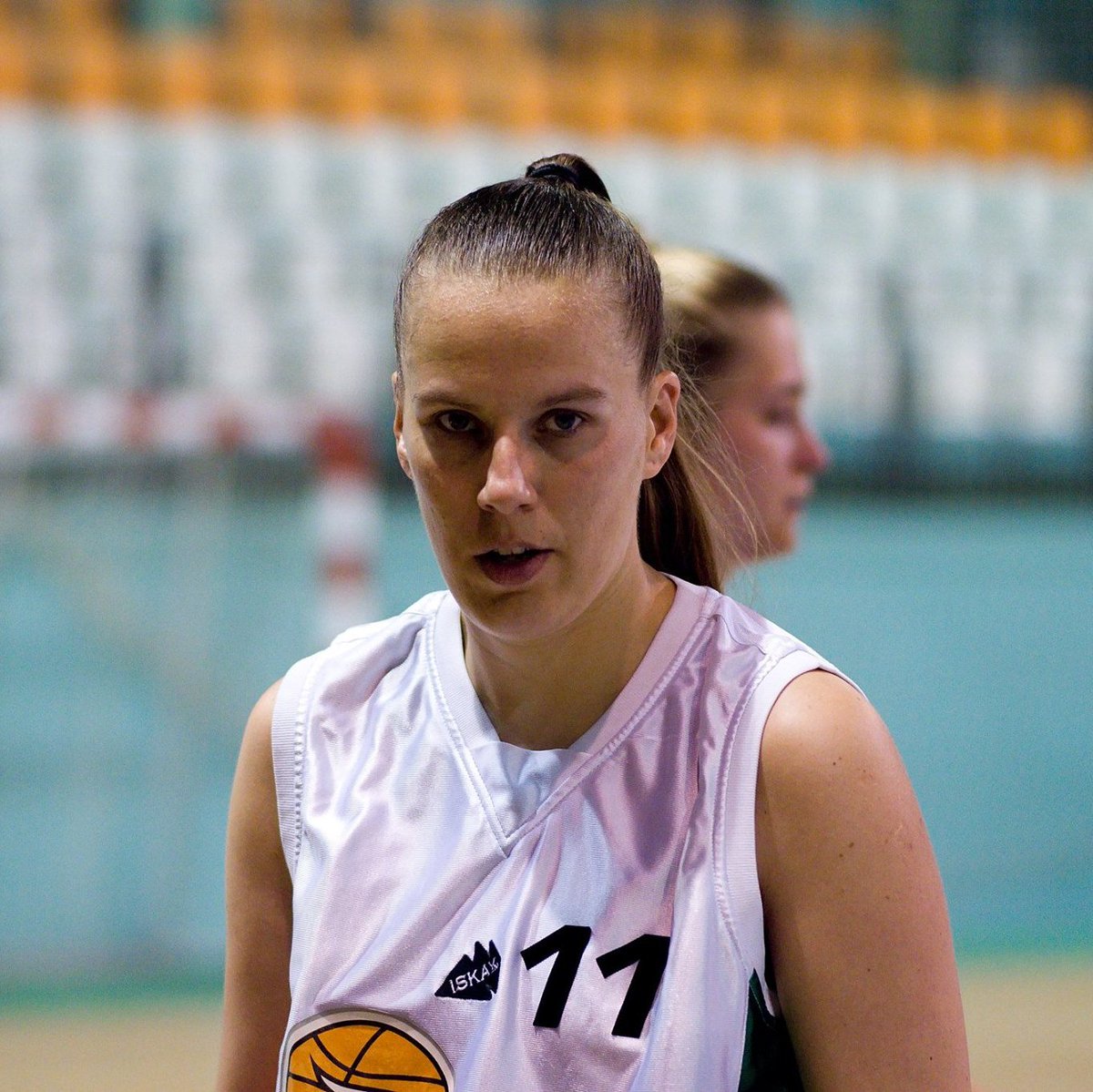 BasketFlames's tweet photo. Ágnes #Röth neu im #ASWBL Team!
Die Center-Position ist damit optimal besetzt.
Röth ist 185cm groß und kommt von Vienna 87.
#FlameOn 🔥 https://t.co/9hWCNfMuaS