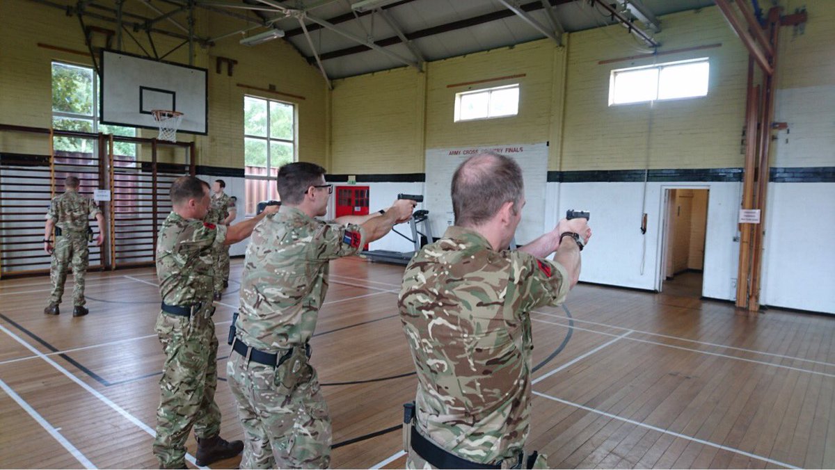 253RMP_Reserves's tweet photo. Well done to LCpl Harris, from @253RMP_Reserves after completed week two of the Close Protection course.
#armyreserves @1MPBrigade @GLRFCA https://t.co/zOKuIGhgew