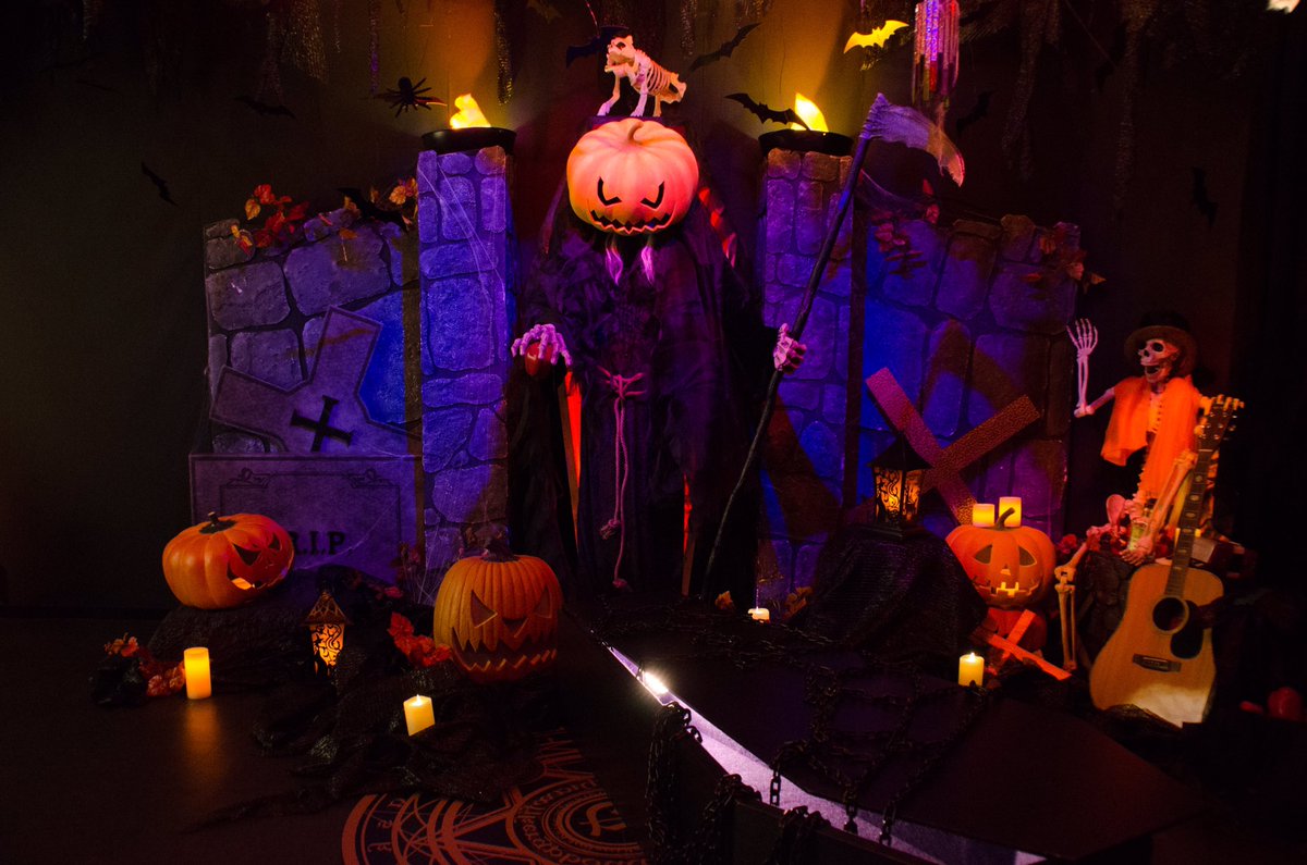 ココフリ 公式 على تويتر ココフリファクトリー 騒 Halloween 毎年恒例のココフリハロウィン ジャックオランタンと仲間たちが墓場で大騒ぎを繰り広げるハロウィンの夜の宴をイメージとしたハロウィンコンセプトブースです T Co Yyehhuvnu5 ココフリ 公式 على تويتر ココフリファクトリー 騒 Halloween 毎年恒例のココフリハロウィン ジャックオランタンと仲間たちが墓場で大騒ぎを繰り広げるハロウィンの夜の宴をイメージとしたハロウィンコンセプトブースです T Co Yyehhuvnu5