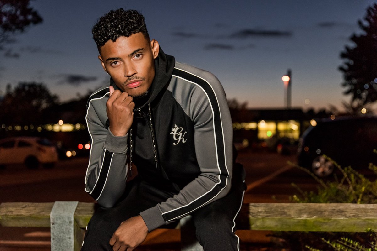 gym king reflective tracksuit
