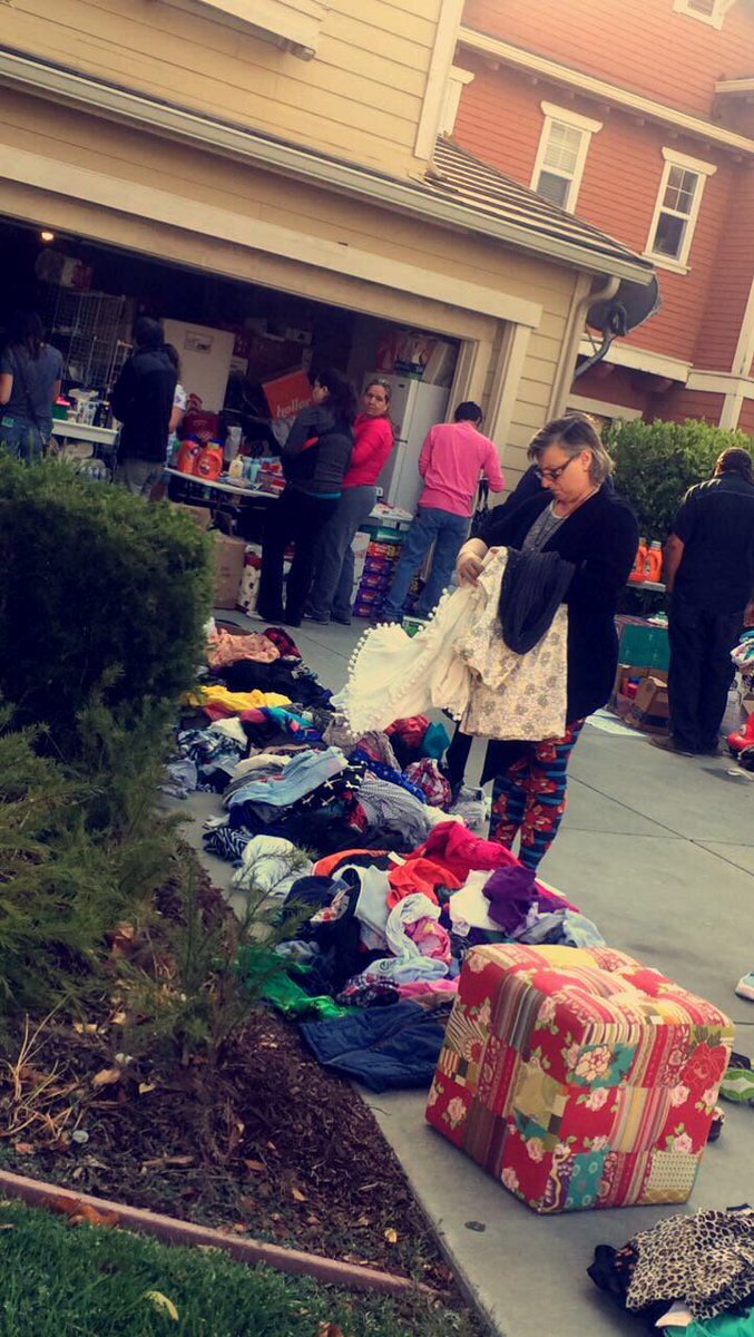 isabelmvee's tweet photo. Krystle a hiddenbrooke resident says, "Garage sales are the best! You get a lot of nice things for way cheaper than usual" https://t.co/74RmwB5OiQ