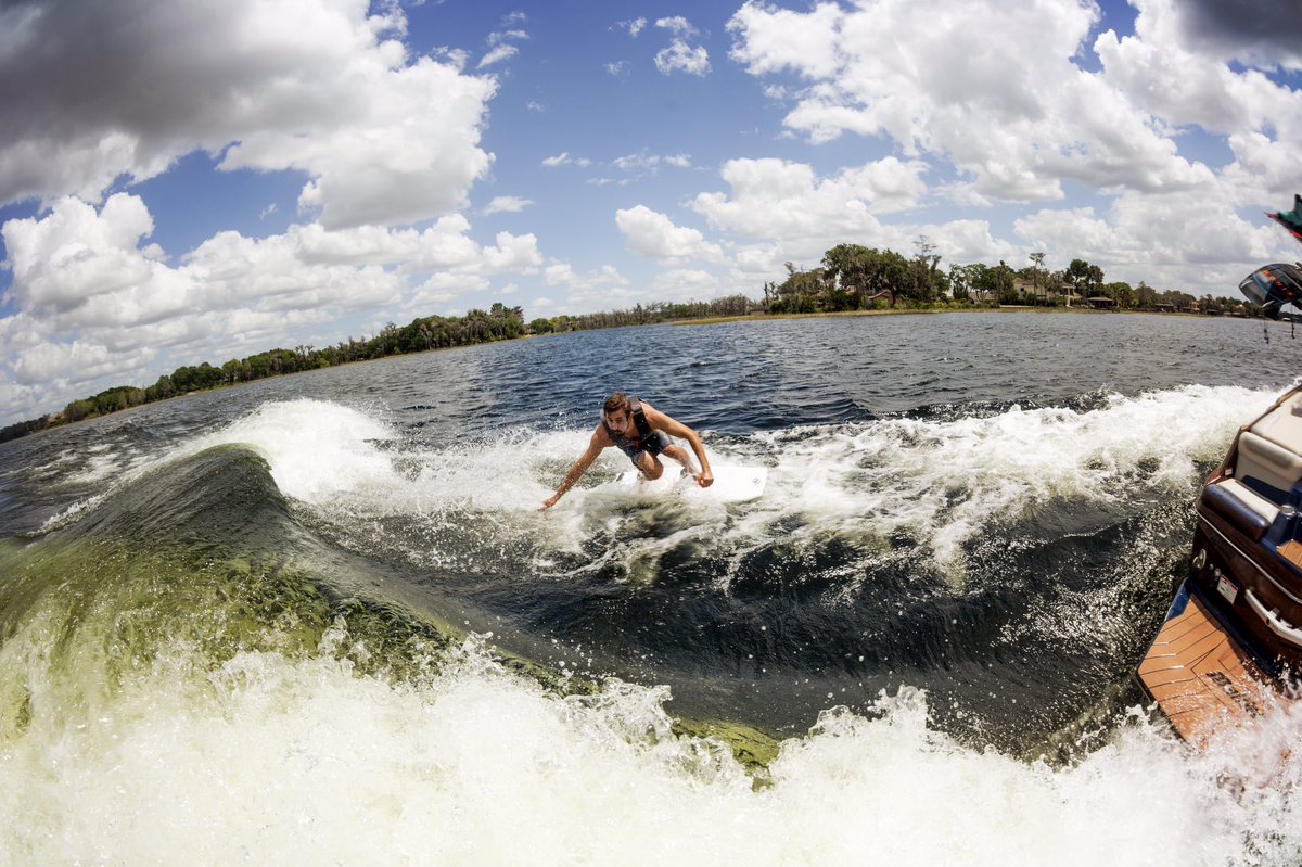 🌊 <a href="/erikruck/">Erik Ruck</a> #2018nakedseries #potbellcruiser #potbellycruisernaked #ronix2018 #ronixsurf #ronixsurfdivision