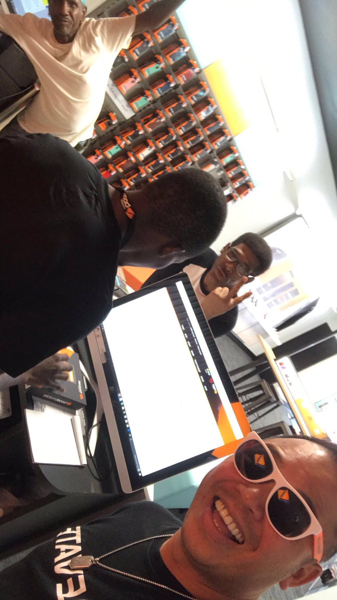 vtruongcao's tweet photo. It's #FlyerTime ๐๐ฅ newest 4.0 ๐๐ #PhillyPOWER #TuMobile #AWI #LMsupportsPOWER @SMcgowan763 @JayMiglionico @Dk1team1dream @JMillard1117 https://t.co/oDM0B2EG5L