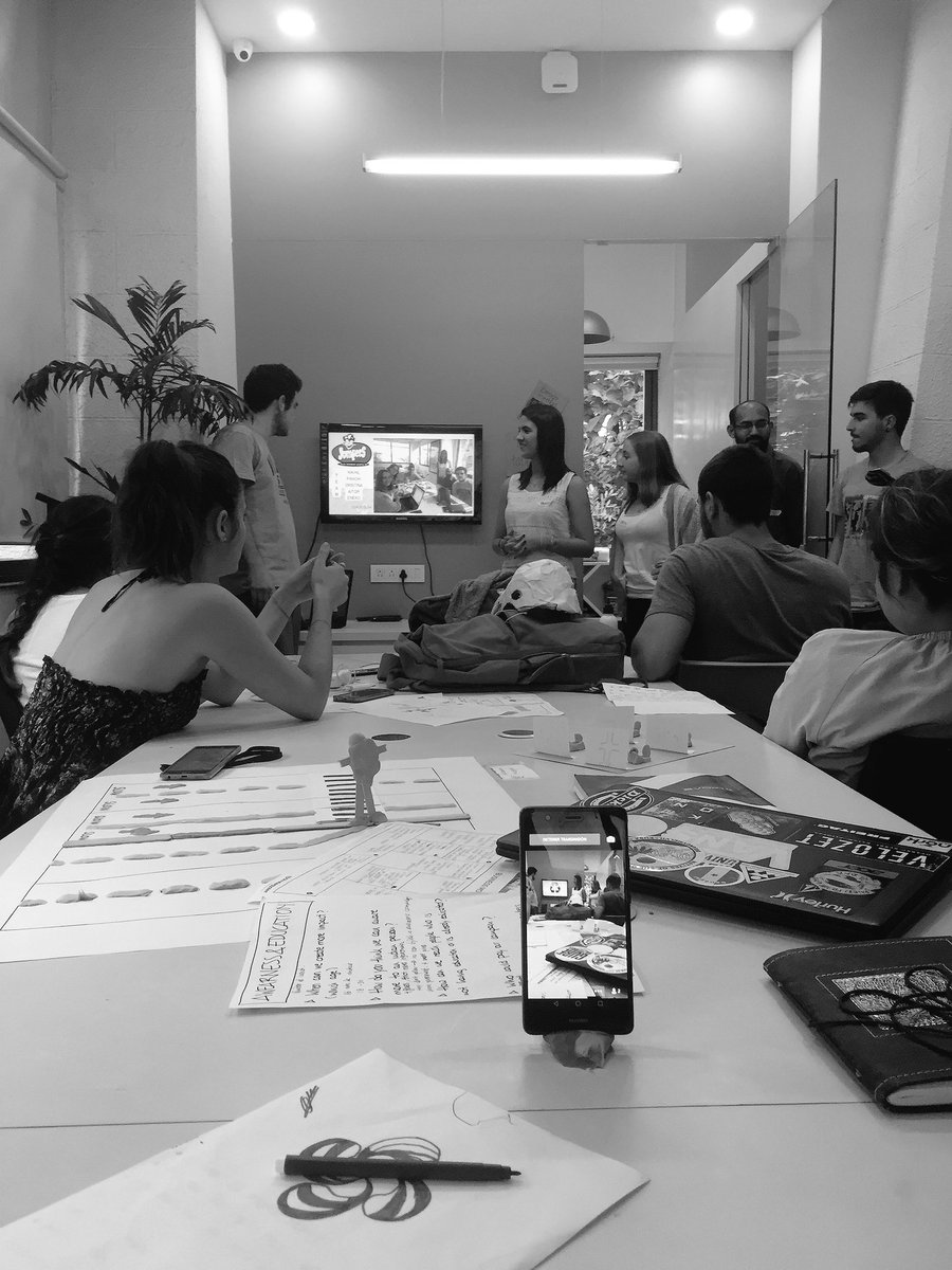 DropsMTA's tweet photo. Time for presentations!
#GlobalGoalsJam17 https://t.co/1y72PMcx0O