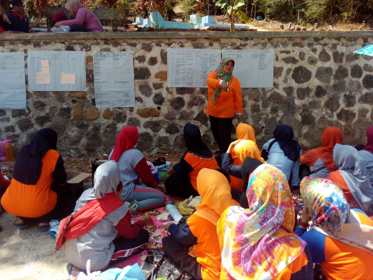 PKD, FIGD dgn analisis IDM di desa Sukawening Kec Ganeas <a href="/kmngenerasi/">GenerasiSehatCerdas</a> <a href="/gsc_jabar/">GSC JABAR</a> @1ppmd_kemendesa <a href="/HanibalHamidi/">Hanibal Hamidi</a>