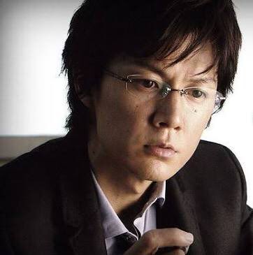 福山雅治さんのメガネのブランドを画像でチェック 芸能人の若い頃や思い出を振り返ります