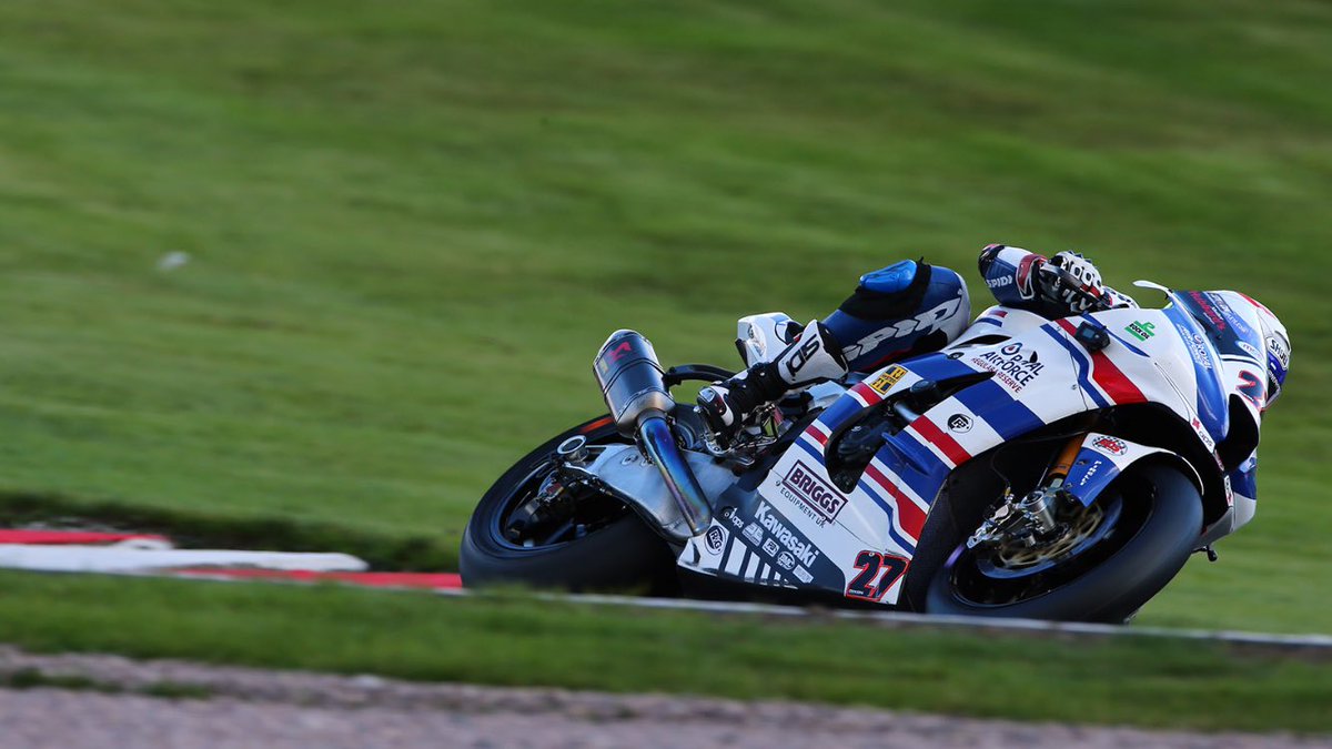LeeHardyRacing's tweet photo. So pleased that we have announced today that @DixonJake will be staying with the team for 2018 @RAF_Recruitment @BriggsUK @APS_Projects https://t.co/9UubRkLjgX
