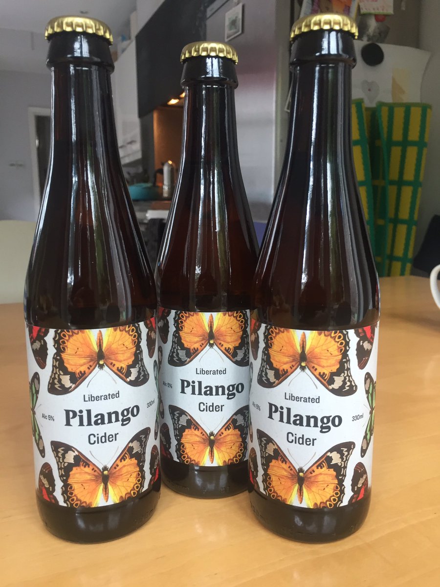 NDJ123's tweet photo. Apples from my tree + those nice chaps at Pilango = Cider #liberated @pilangocider https://t.co/KCZgeH4mri
