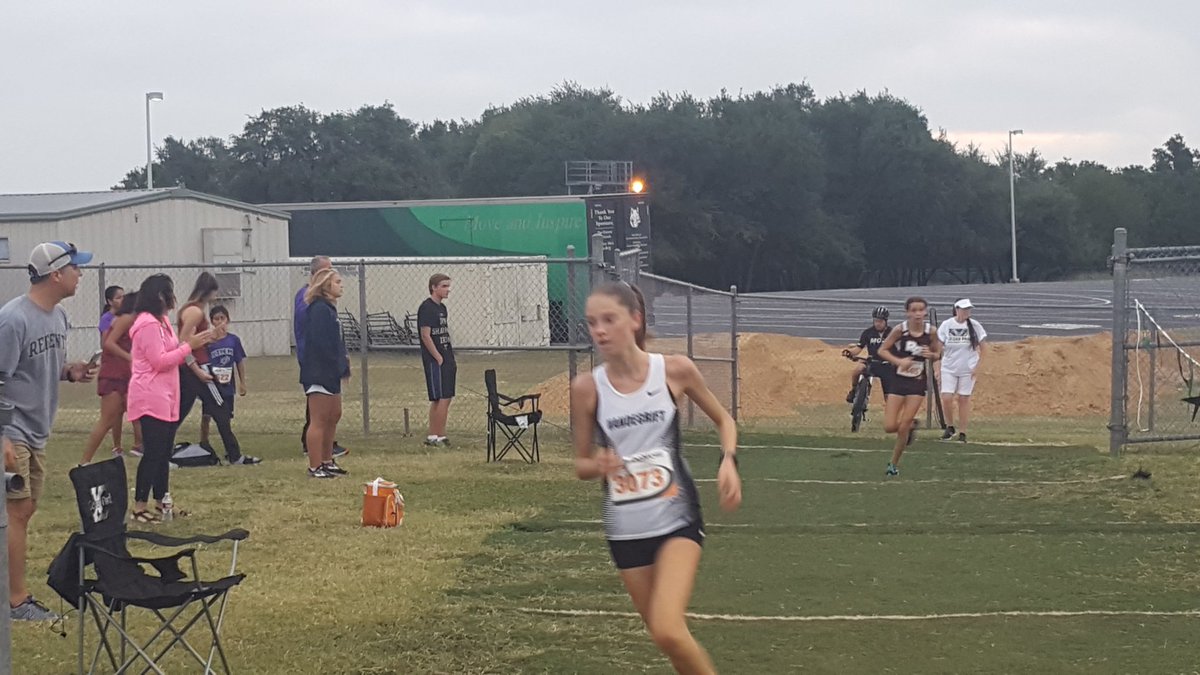 Jordan Mathis wins girls elite race at cedar park meet.
