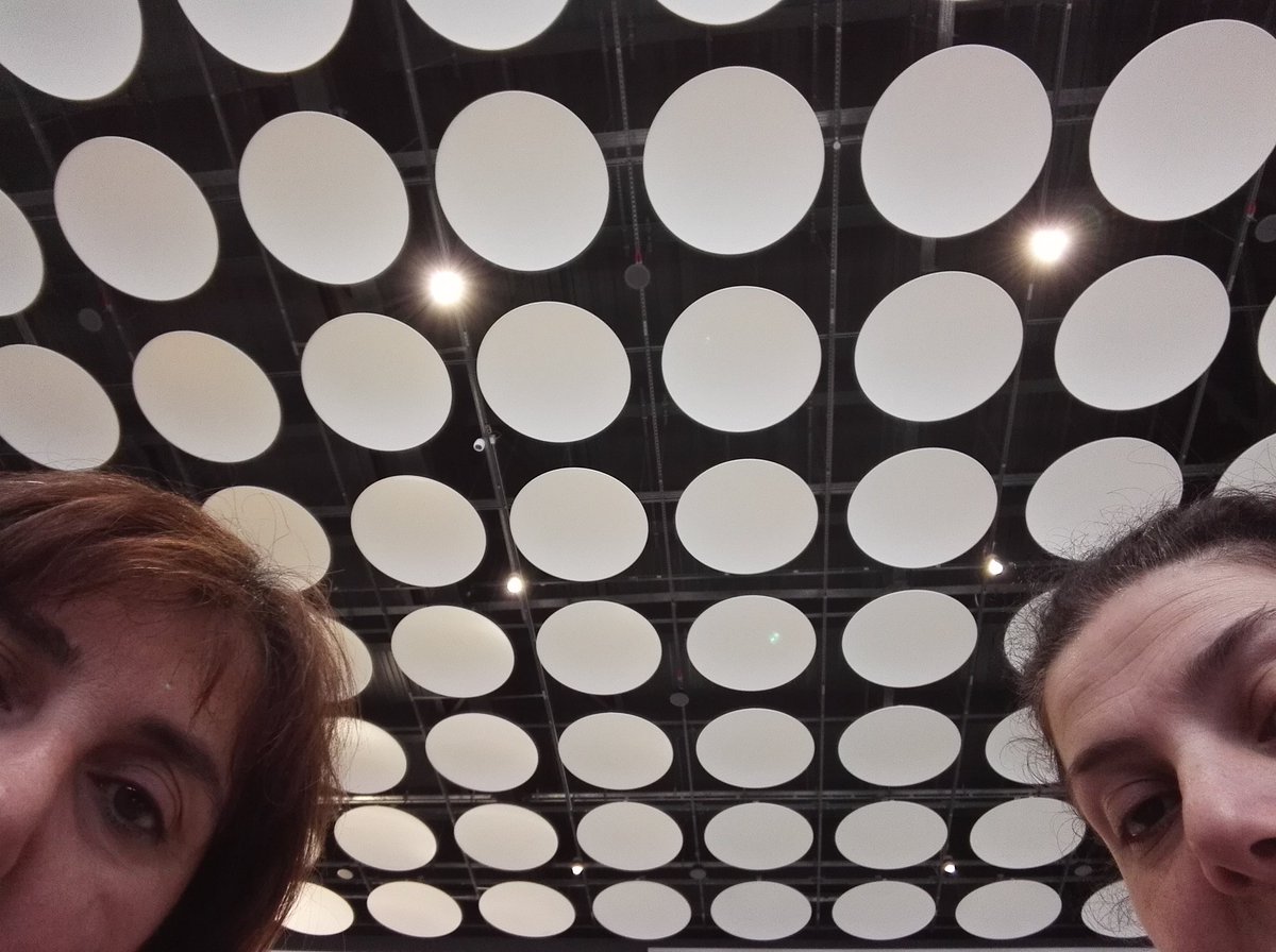 lorella_bruno's tweet photo. Goodbye, England, we will miss you!
 #b2course17 https://t.co/RhG5onX0Tp
