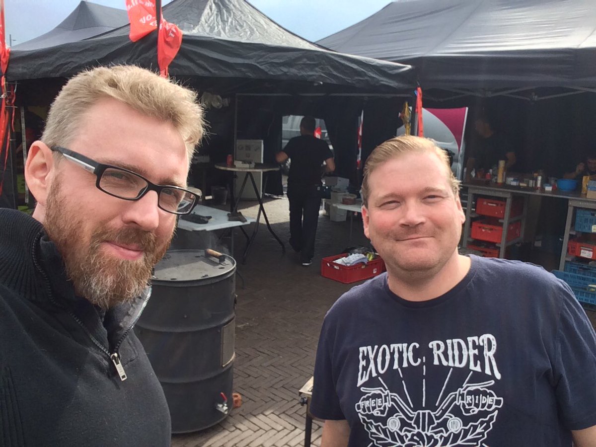 Antwerps bbq-team is opgesteld #kcbs@sint-niklaas