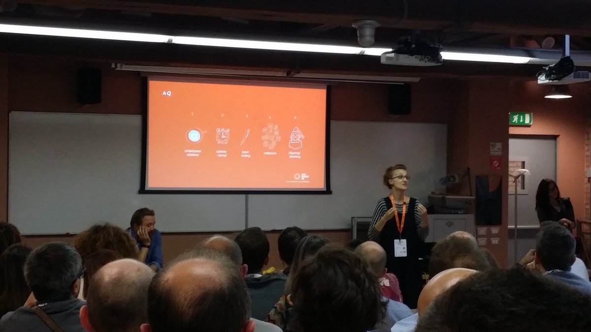 #agile, pens and the right way to approach bananas #abd17 <a href="/isumela_/">alessia musi</a>