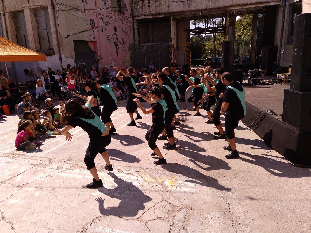 Albert Font-Tarrés (@fonttarres) on Twitter photo La força de la #percussiócorporal amb <a href="/SSMBigHand/">SSMBigHand</a>, a la @TarallaFiraMusi de #Granollers. La força de la #percussiócorporal amb <a href="/SSMBigHand/">SSMBigHand</a>, a la @TarallaFiraMusi de #Granollers.