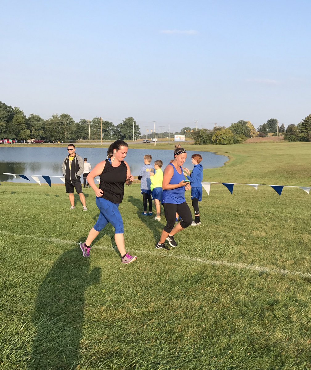 Good job <a href="/MrsMunger/">mrsmunger</a> <a href="/ElaineMarie82/">Elaine Lewis Herbst</a> running the 5k before the middle school takes on the West Noble course!!