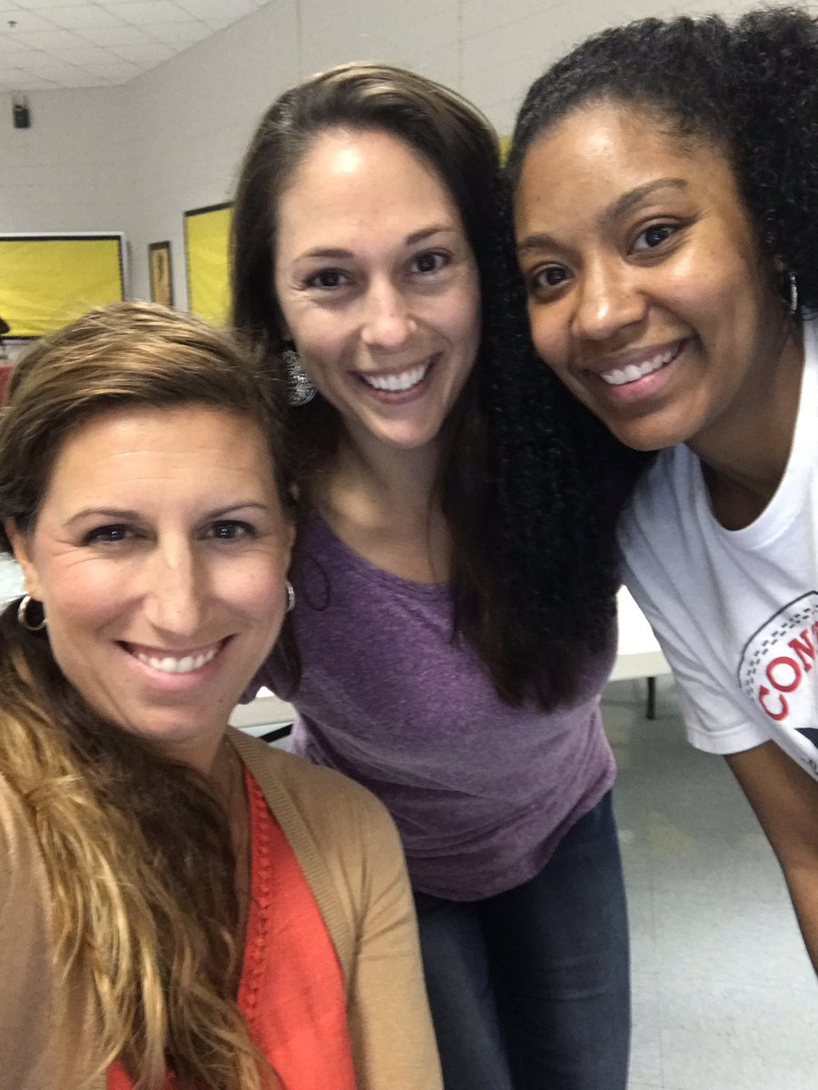 LenardITC's tweet photo. Dedicated teachers together on a Sat to "Show What We Know"! #WeAreRPS @RPS_Schools @Evans2Read @MsBrown213 @SoObtuse @JHBlackwellRPS https://t.co/J3lV6sIWUg