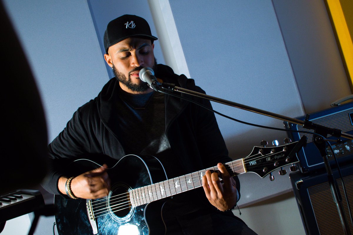 AcousticLiveUK's tweet photo. Check out our #OriginalSeries session with @WillGittens 

Watch, share, comment :) https://t.co/9lPFbzZCRg https://t.co/1fNbKnW2AN