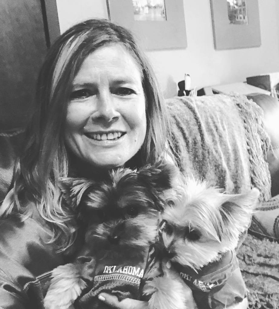 tre0808's tweet photo. Travel ready!  Sporting a little #boomersooner with #yipandyap https://t.co/n4nYQHEWCa https://t.co/S4xxuEGM4b