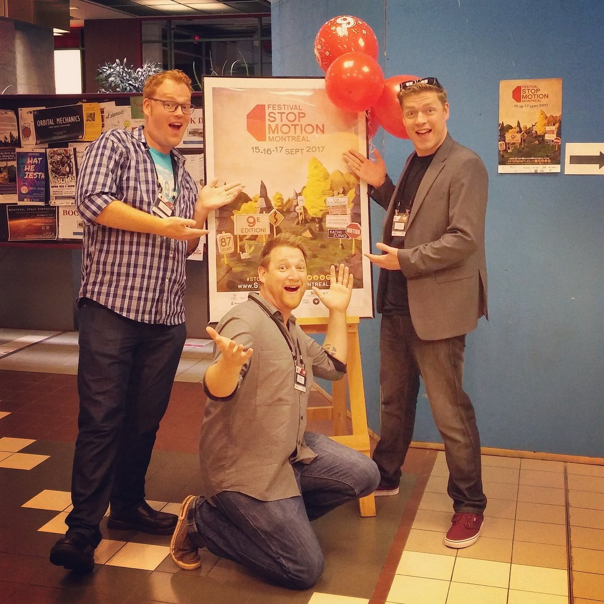 AffolterFilms's tweet photo. Bowl full of fun at the Montreal Stopmotion Festival.

@Storyhive @NSIcanada #soggyflakes #nsicanada #stopmomtl2017 #foreshadowfilms https://t.co/vzDmnXSJuW