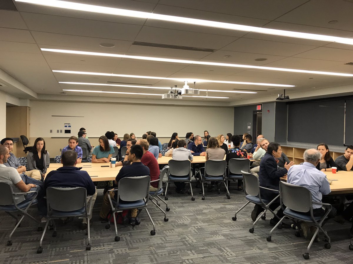 LakeEffectFun01's tweet image. Regional Upstate NY #EMIG conference 2018 @flavster19 @emresidents @NYACEP recruiting and educating! #URMC