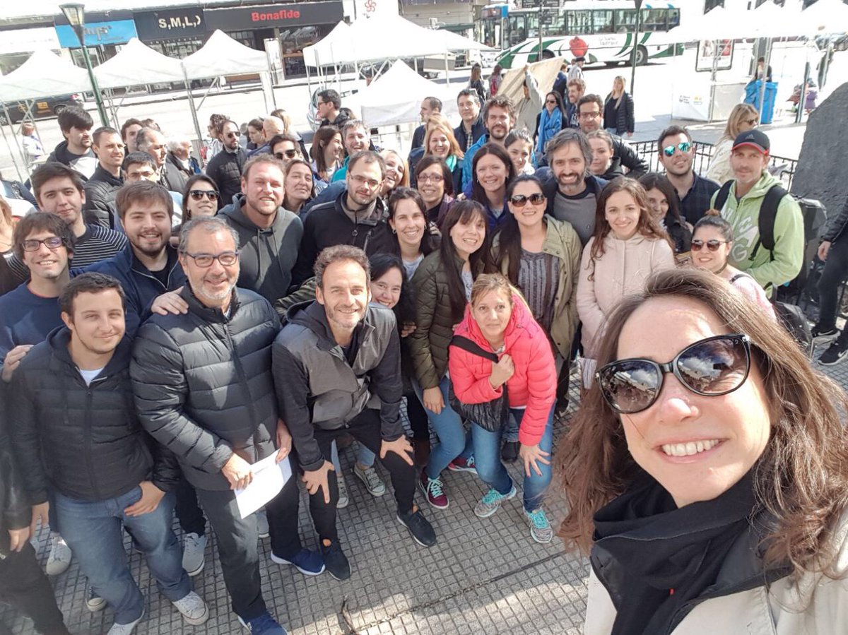 MatiasLopezBA's tweet photo. El equipo de @diegosantilli preparado para salir a escuchar a los vecinos!! #VamosJuntos #TimbreoNacional https://t.co/abHo0urIVf