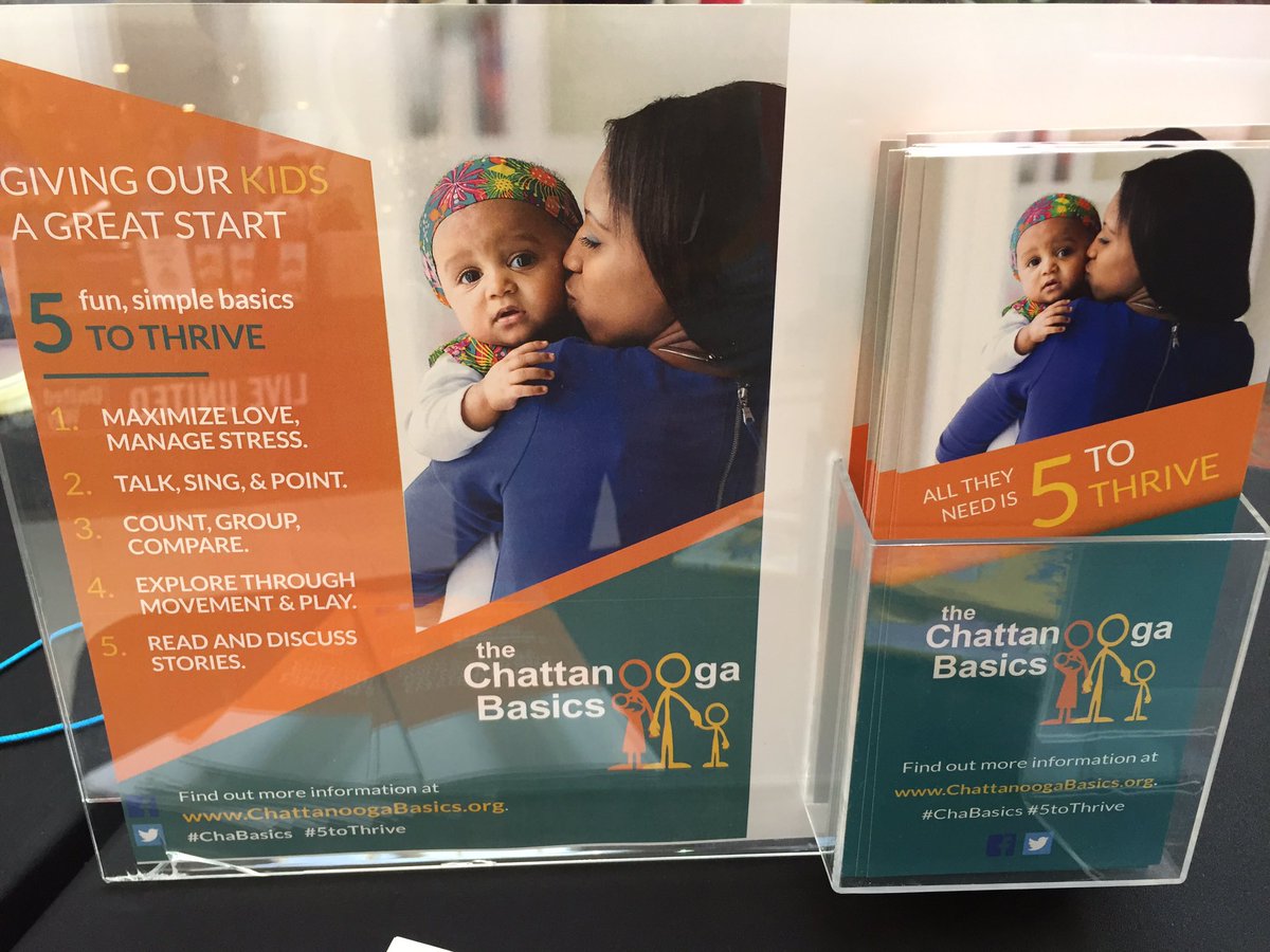 RobinCayce's tweet photo. Only takes 5 to Thrive Readapalooza #chattbasics #Chatt2 @UnitedWay @chattanooga2pt0 https://t.co/outWmu6nll