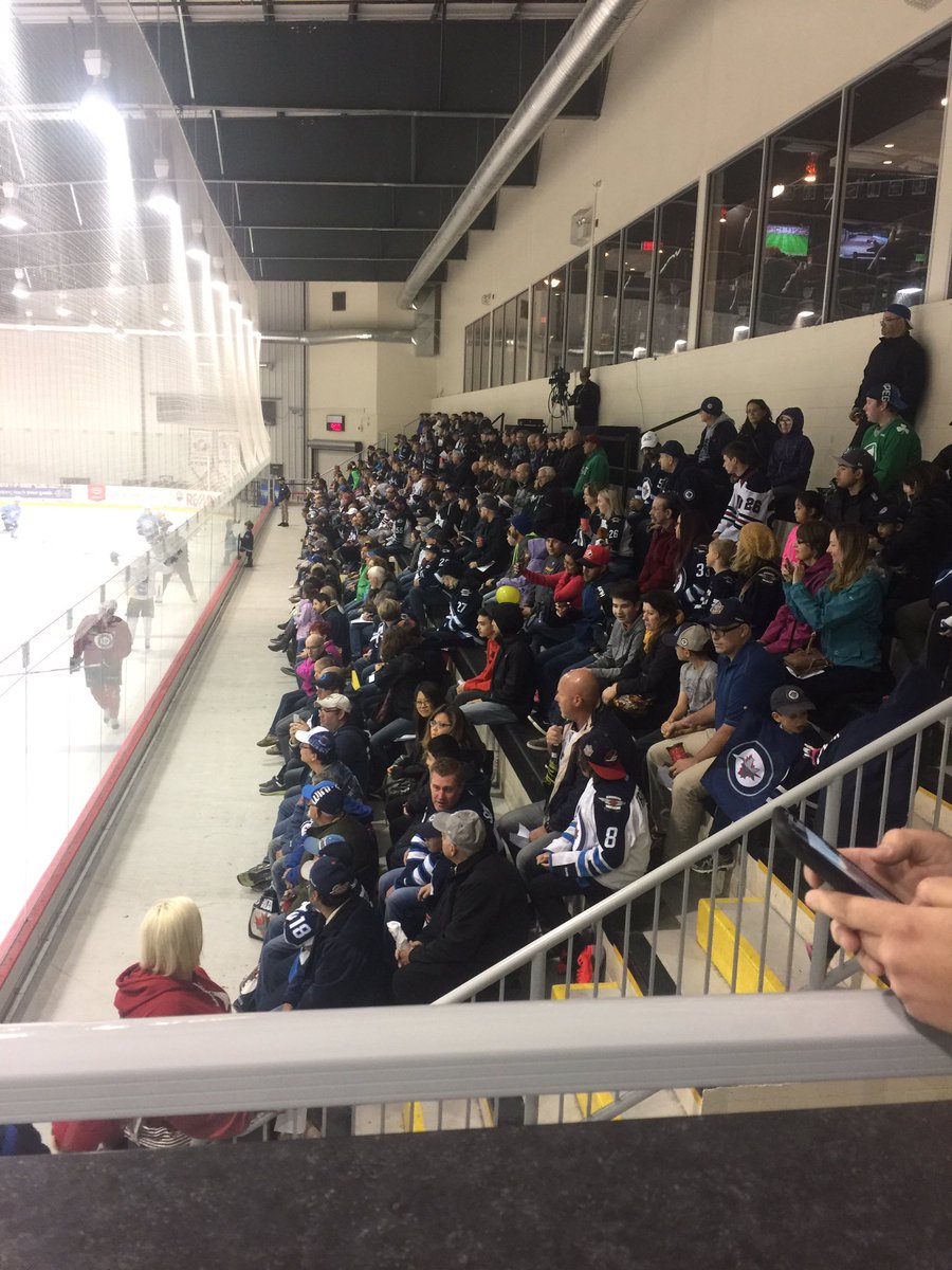 BrianMunz9's tweet photo. 1st on ice practice of #NHLJets training camp is underway #bellmtsiceplex.
#TSN1290Radio #TSNHockey https://t.co/MTJIjYJ6kd