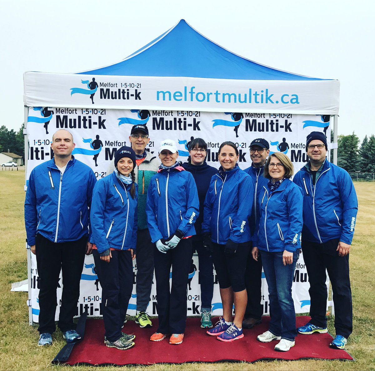 MelfortMultiK's tweet photo. #melfortmultik Committee photo. These are a dedicated bunch.
#5amsetup #multik #multik2017 #wheresthecoffee https://t.co/kQI4Nbs5q2