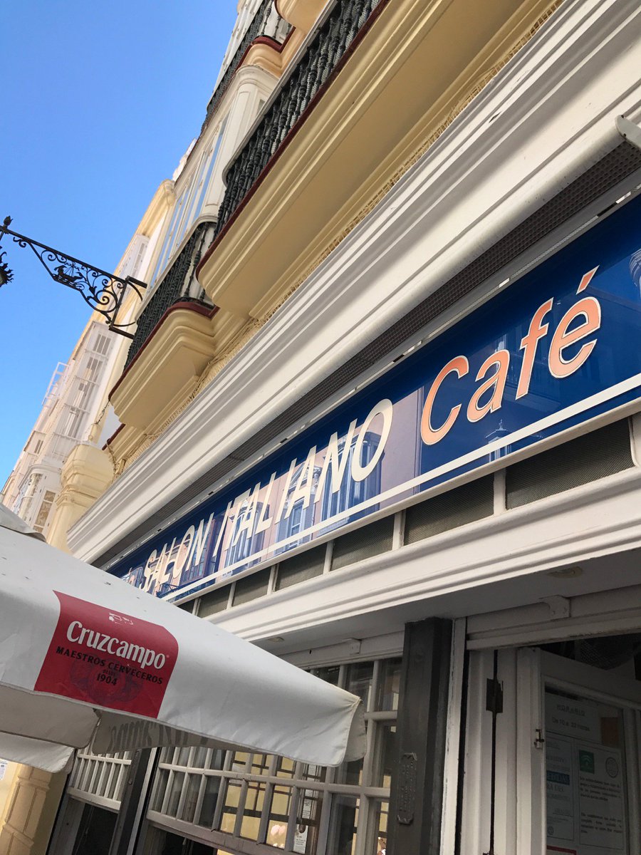elquillodecadiz's tweet photo. #heladeando (@ Heladería Salón Italiano in Cadiz, Cádiz) https://t.co/3Int77zkUe https://t.co/1Y4mByq6ZO