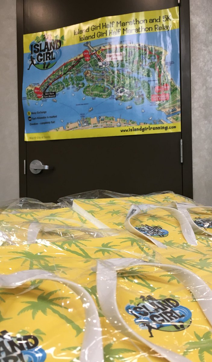 IslandGirlHalf's tweet photo. Island Girl Race Kit Pick Up🌴😎🏝⛵️The Final Sail @POGO4kids https://t.co/L1s9NAcN9Y