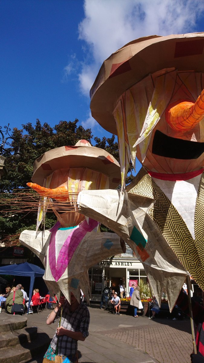 Great Saturday at #foodfest can't wait to do it all again tomorrow! @FoodFestNS <a href="/JayneFair998/">jayne998</a> <a href="/ymcans/">YMCA North Staffordshire</a> <a href="/NewcastleBID/">Newcastle-under-Lyme</a>