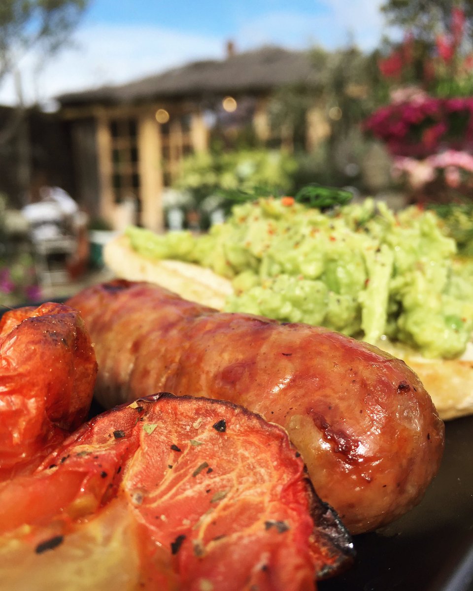 arbour_cafe's tweet photo. Am sun bathing while while i can still enjoy the sun #kentishtown #camden #avocado https://t.co/yZx1j60Hkf