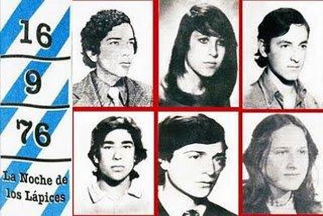 HPERONISTA's tweet photo. 16 de Septiembre 1976 
A 41 años aun los lápices siguen escribiendo.
#LaPlata #MemoriaVerdadYJusticia https://t.co/9UMaP07jtz