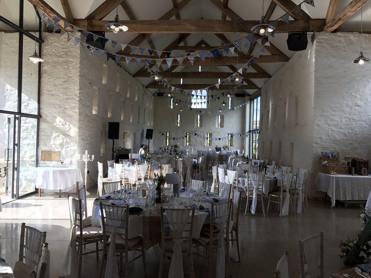 There first wedding at Grendon Court Herefordshire destination for singing waiters today #herefordshire #surprisewaiters