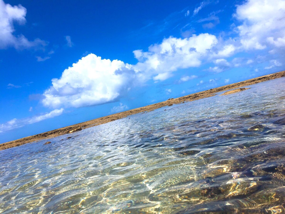azulanta's tweet photo. 沖縄にいるあむらーさん
ついでに素敵すぎる海も 
見て帰るのかな？？🌺🏖
ティーダビーチ☟ https://t.co/9gTCfeI5u6