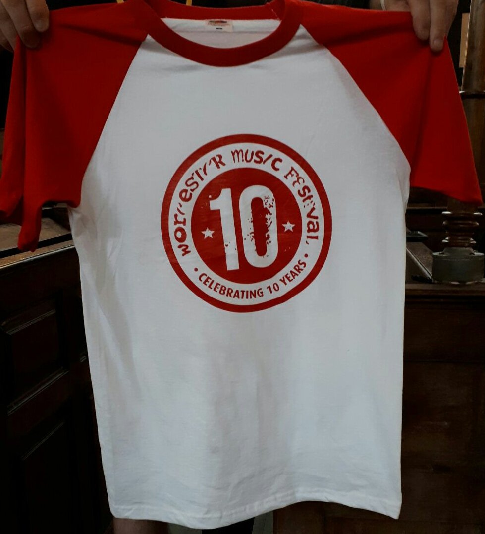 WorcsMusicFest's tweet photo. Limited number of Festival tee shirts available to buy from St Swithuns Institute or @ThePaulPry #worcesterwelcome #wmf2017 https://t.co/NaUWa9mh8t