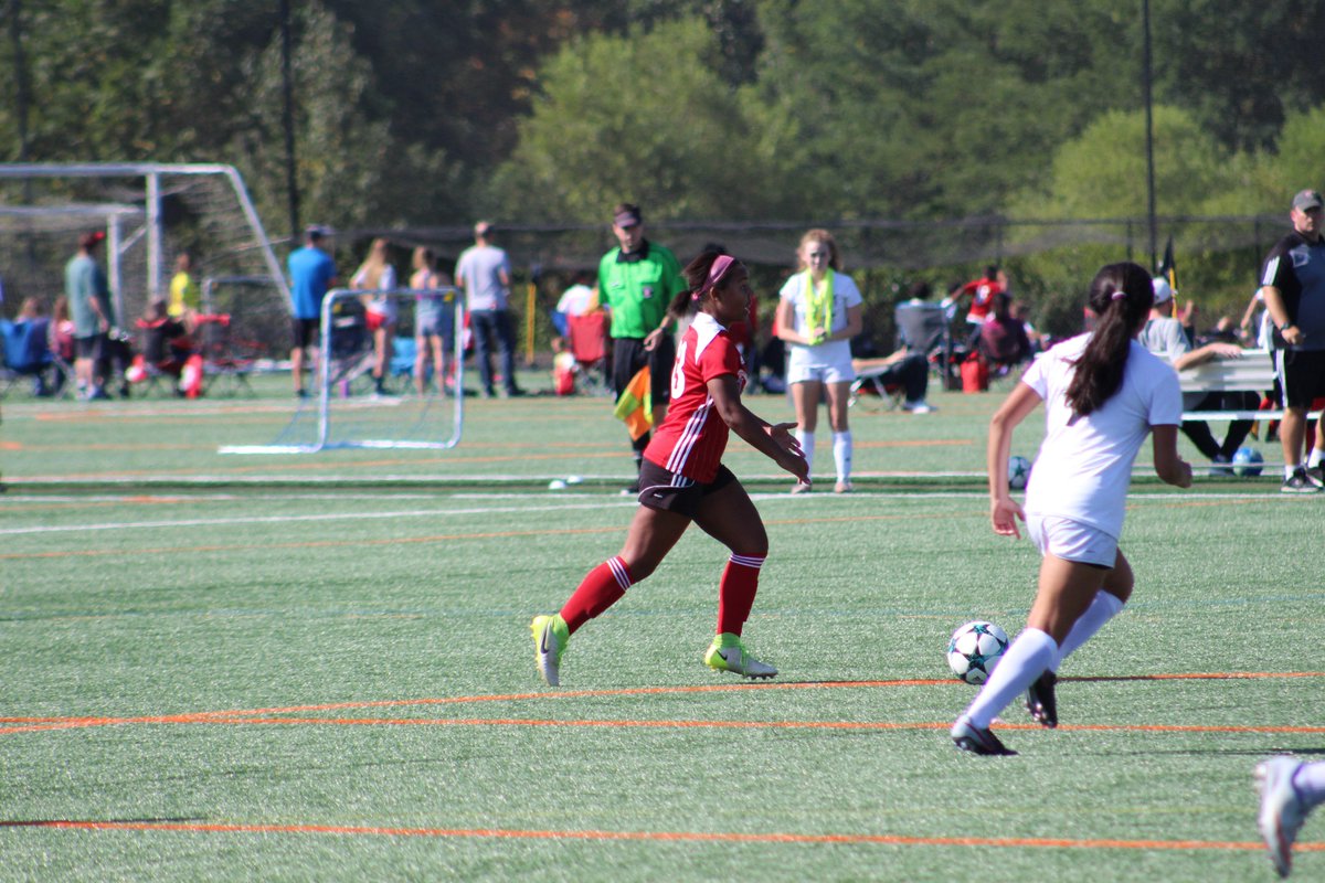 loudounsc's tweet photo. Striking the iron. ⚒️ 
#99gred hold the lead over LMVSC at HT in #vastatecup.
#repthered https://t.co/XYuMzyloLV